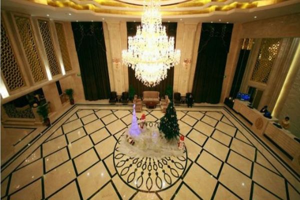 Baiyunbian Hotel (Jingzhou)